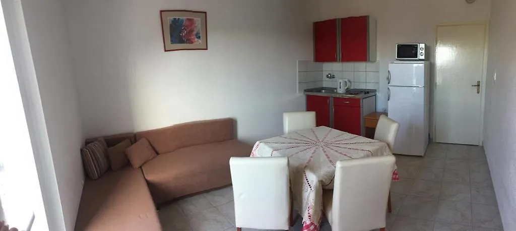 Panorama Apartments Povljana Croatia